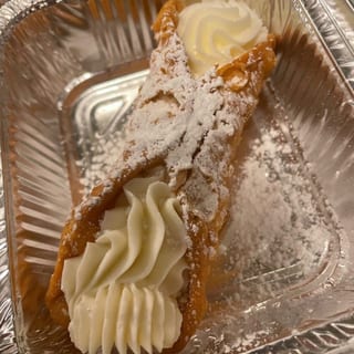 Cannoli (Large)